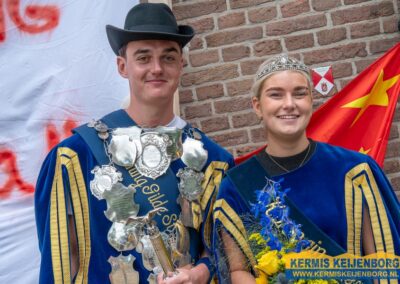 Maandag huldiging